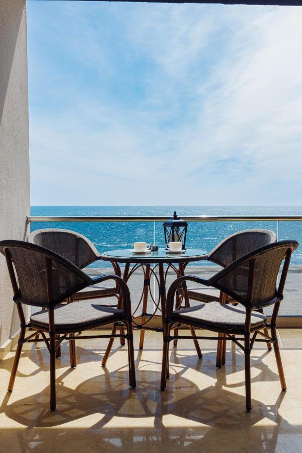 Sofi Residence Promenada Navodari Exterior photo